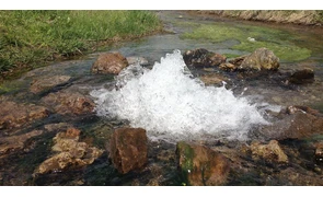 Какая она артезианская вода?