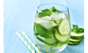 Огуречная питьевая вода